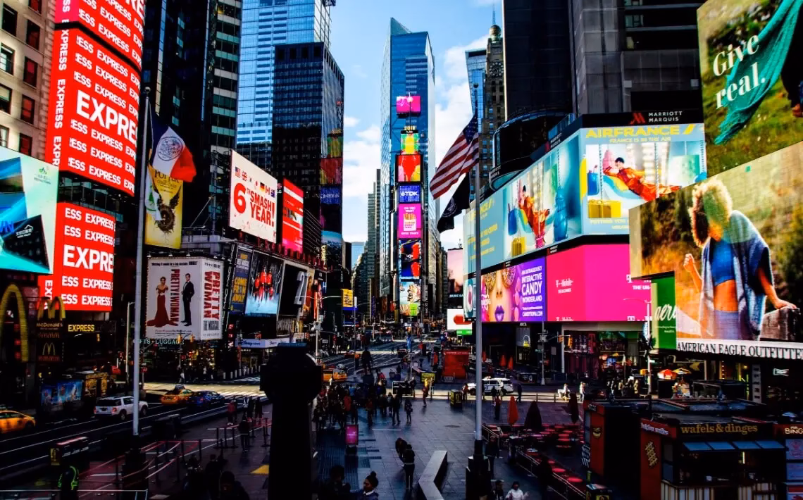 Can You schedule a ride from Newark Airport to Times Square?