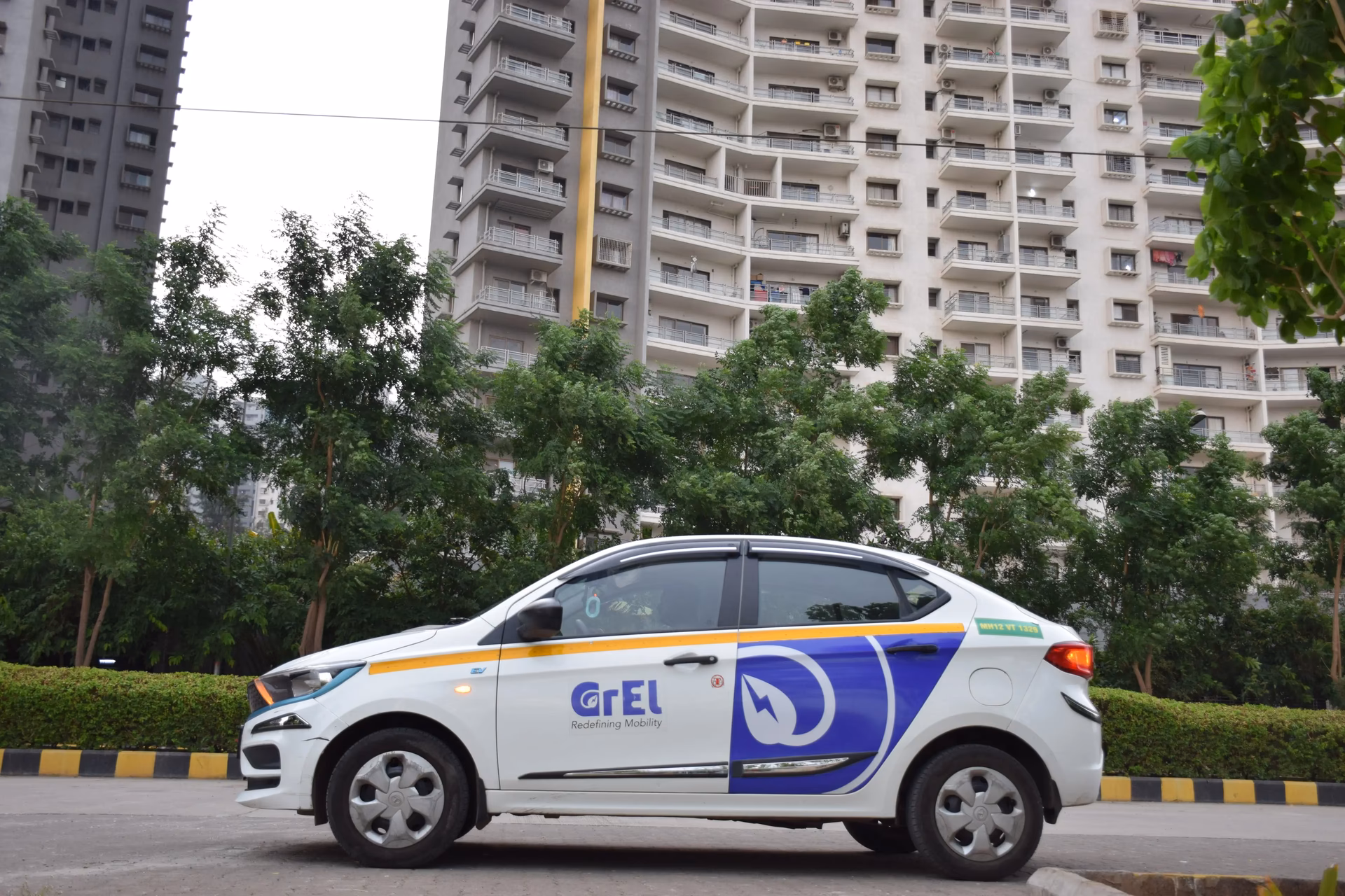 Who should book your cab in Pune?