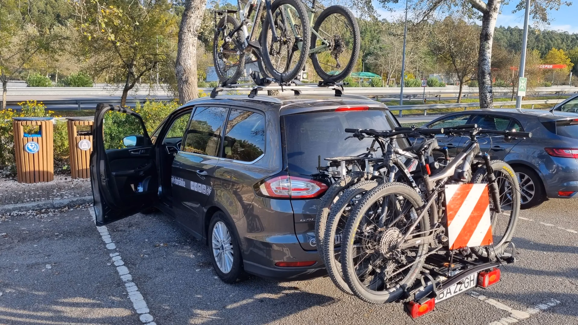 Where can I get a taxi from Barcelona Airport?