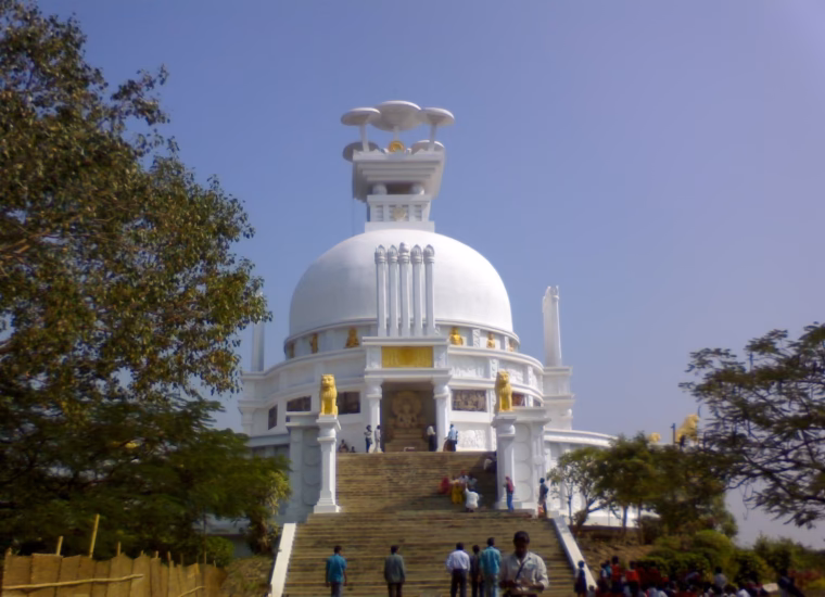 Where can I get a taxi from Bhubaneswar?