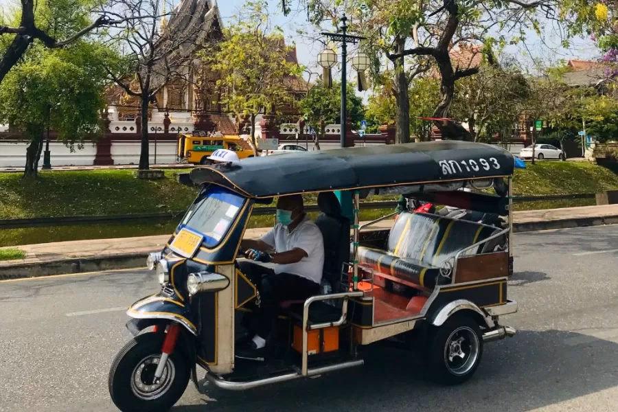 Where to rent a scooter in Chiang Mai?
