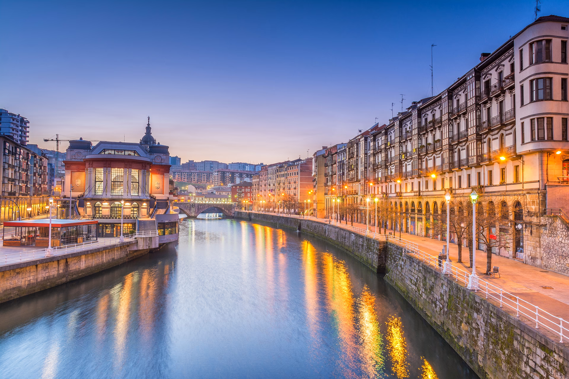 How much does a bus from Santander to Bilbao cost?