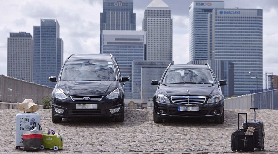 Do black cabs operate from Stansted Airport?