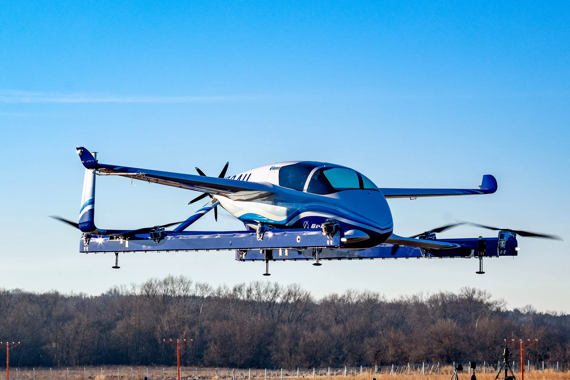 How many flying taxis are there in 2040?