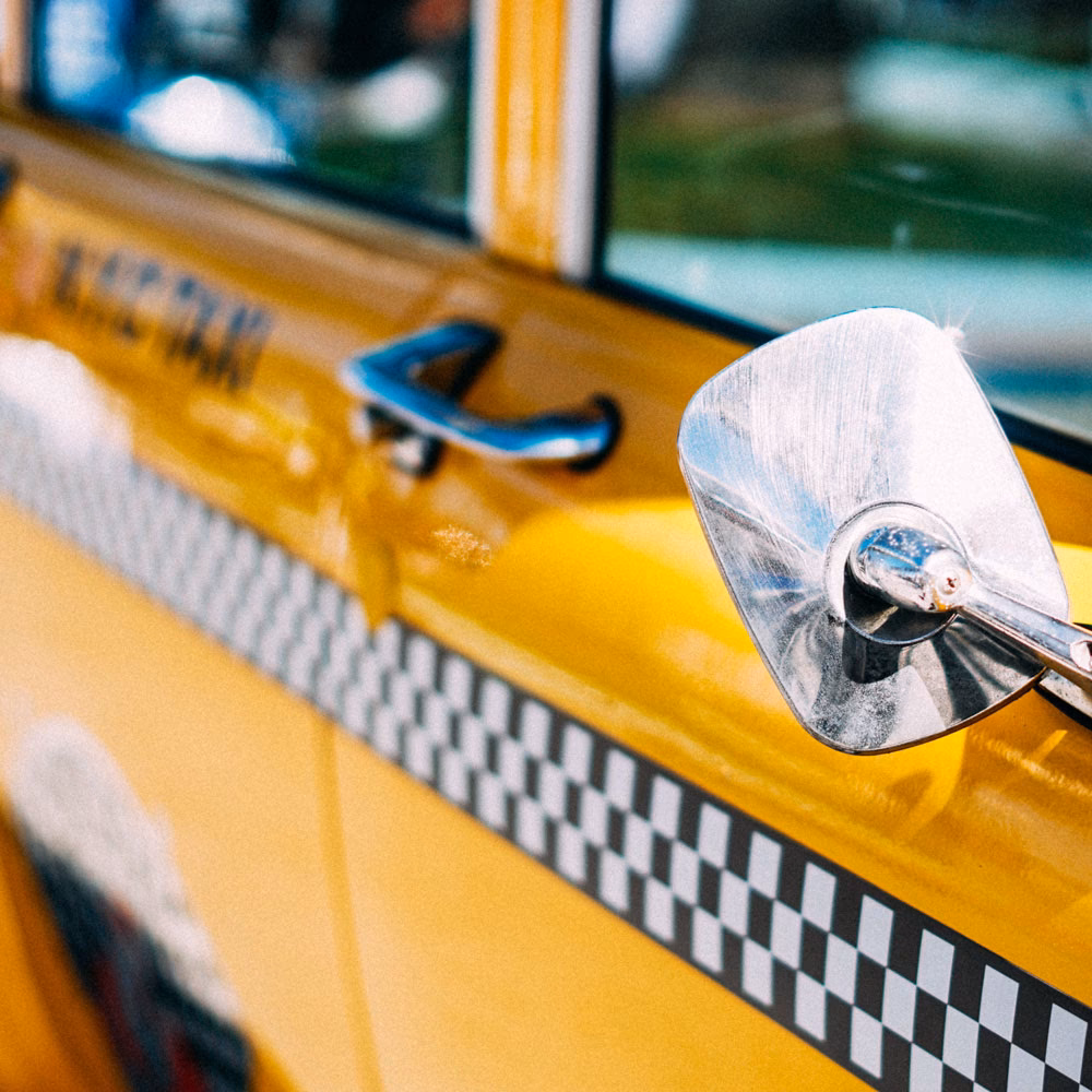 Why should you choose bond Lovis?