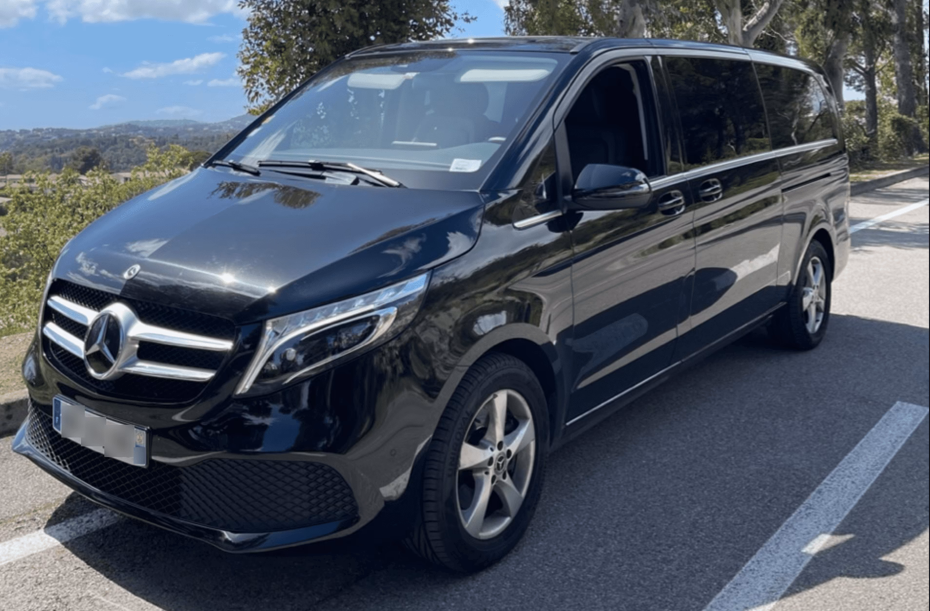 Why should you plan a taxi transfer from Nice Airport?