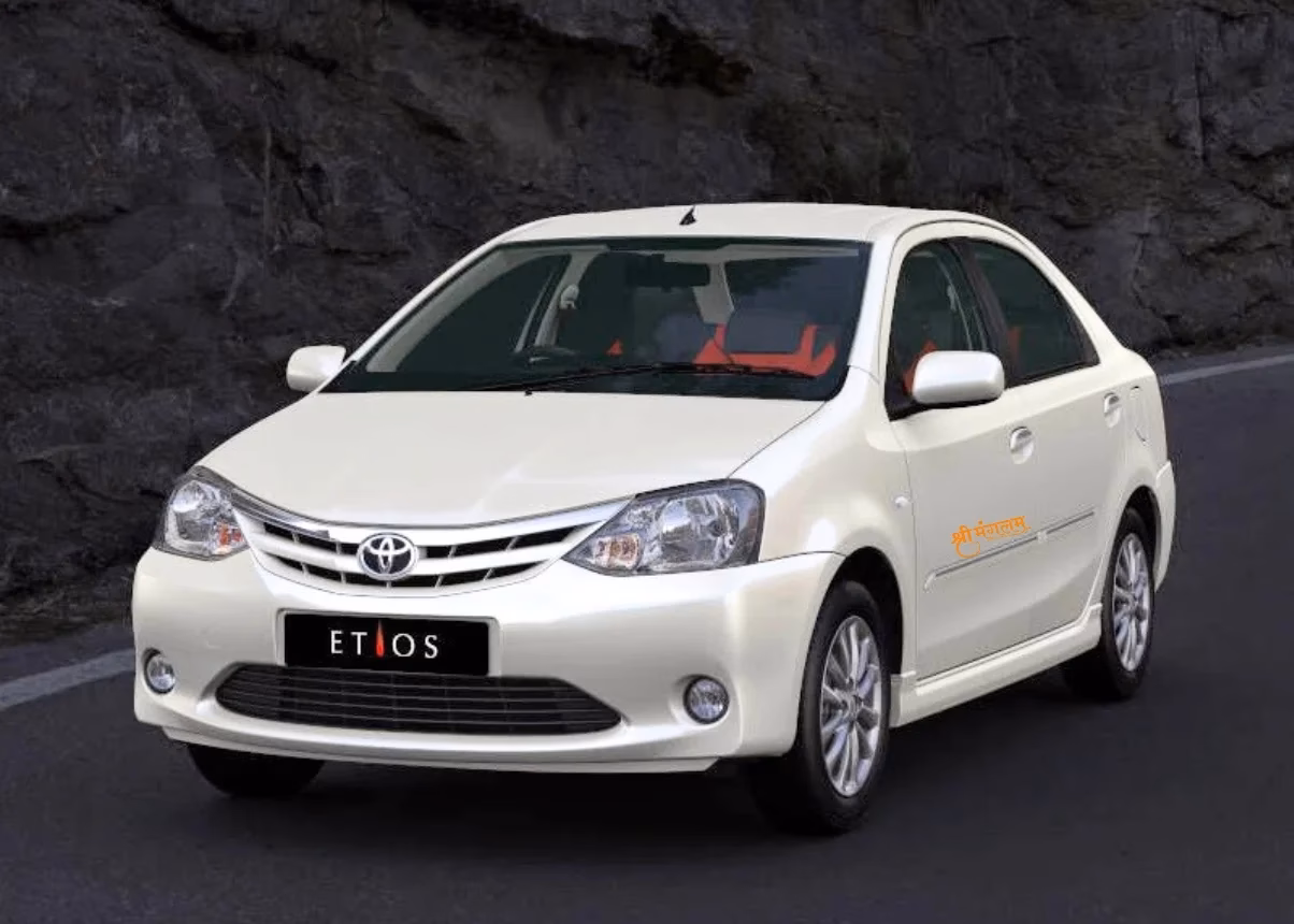 What is Udaipur taxi tour?