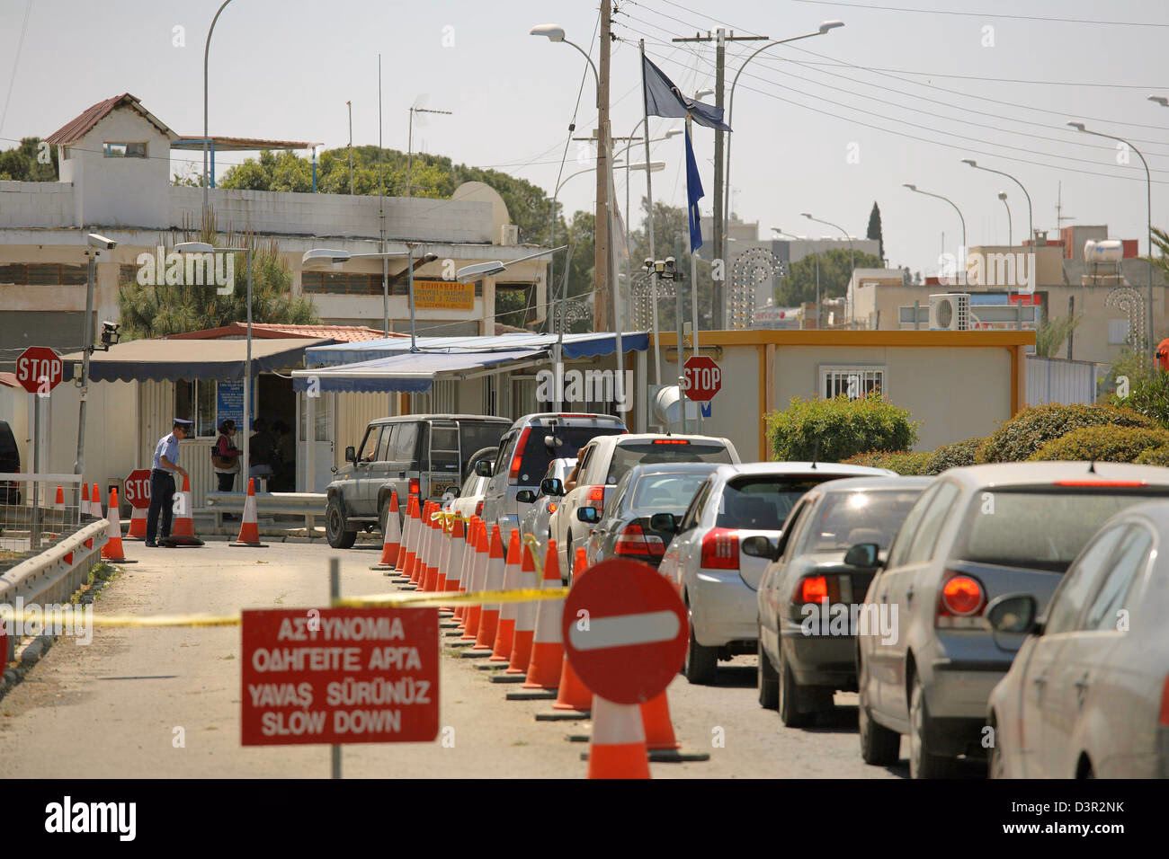 Can I Cross the Cyprus border from south to North?