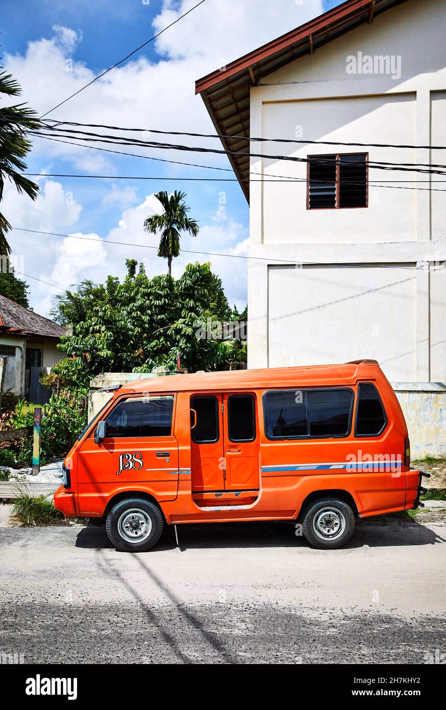 How to get from Borneo to Bali?