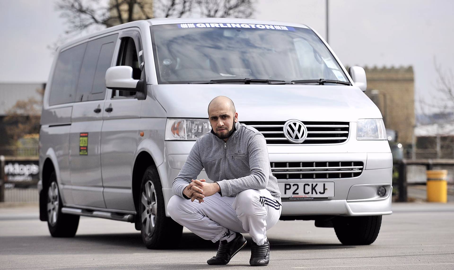 Who are all over taxis Girlington?