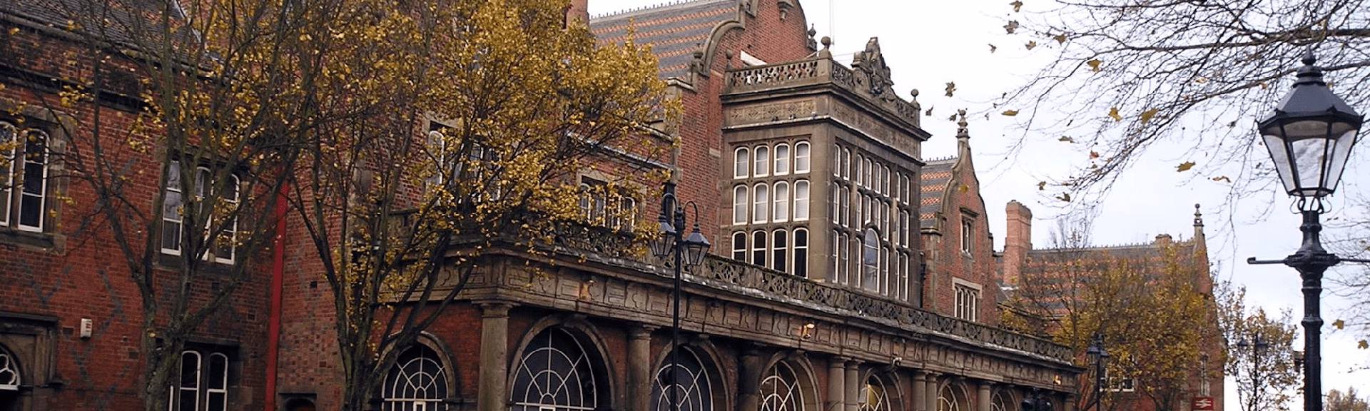 How long does it take to get from Bradford to Stoke-on-Trent?