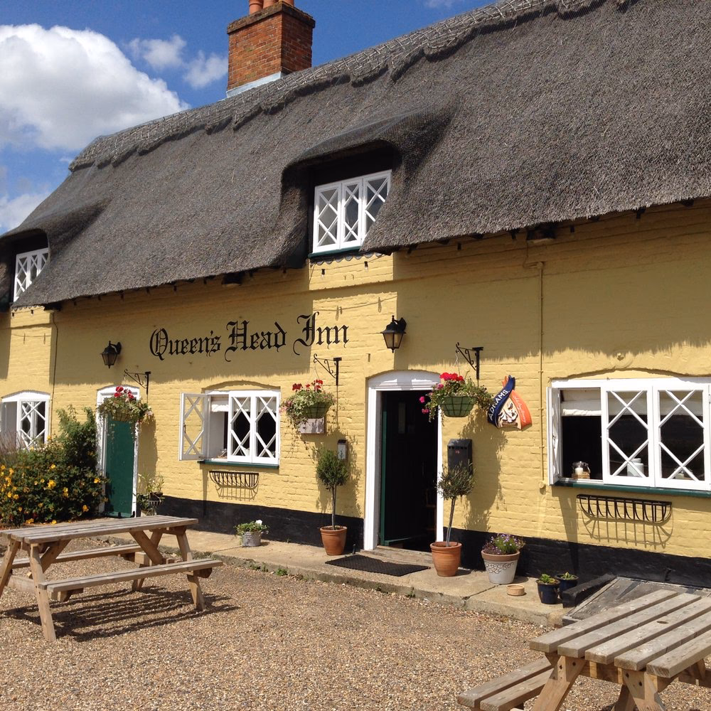 How do I catch a taxi from Norwich to Bramerton?