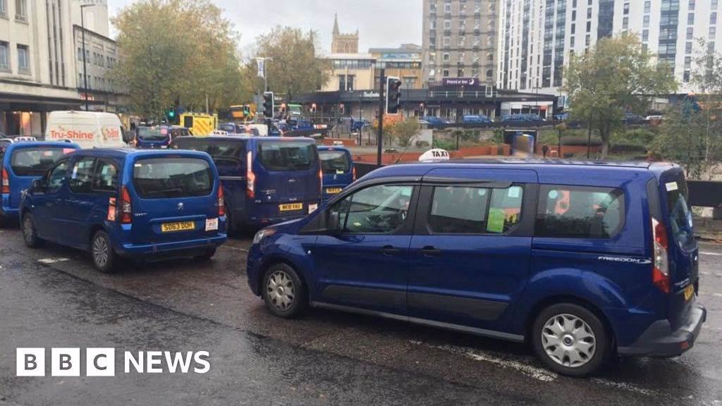 How do I complain about a taxi driver?