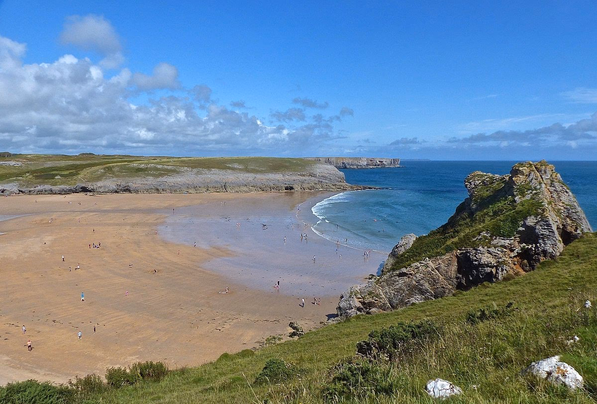 How do I get from Haverfordwest to Broad Haven?