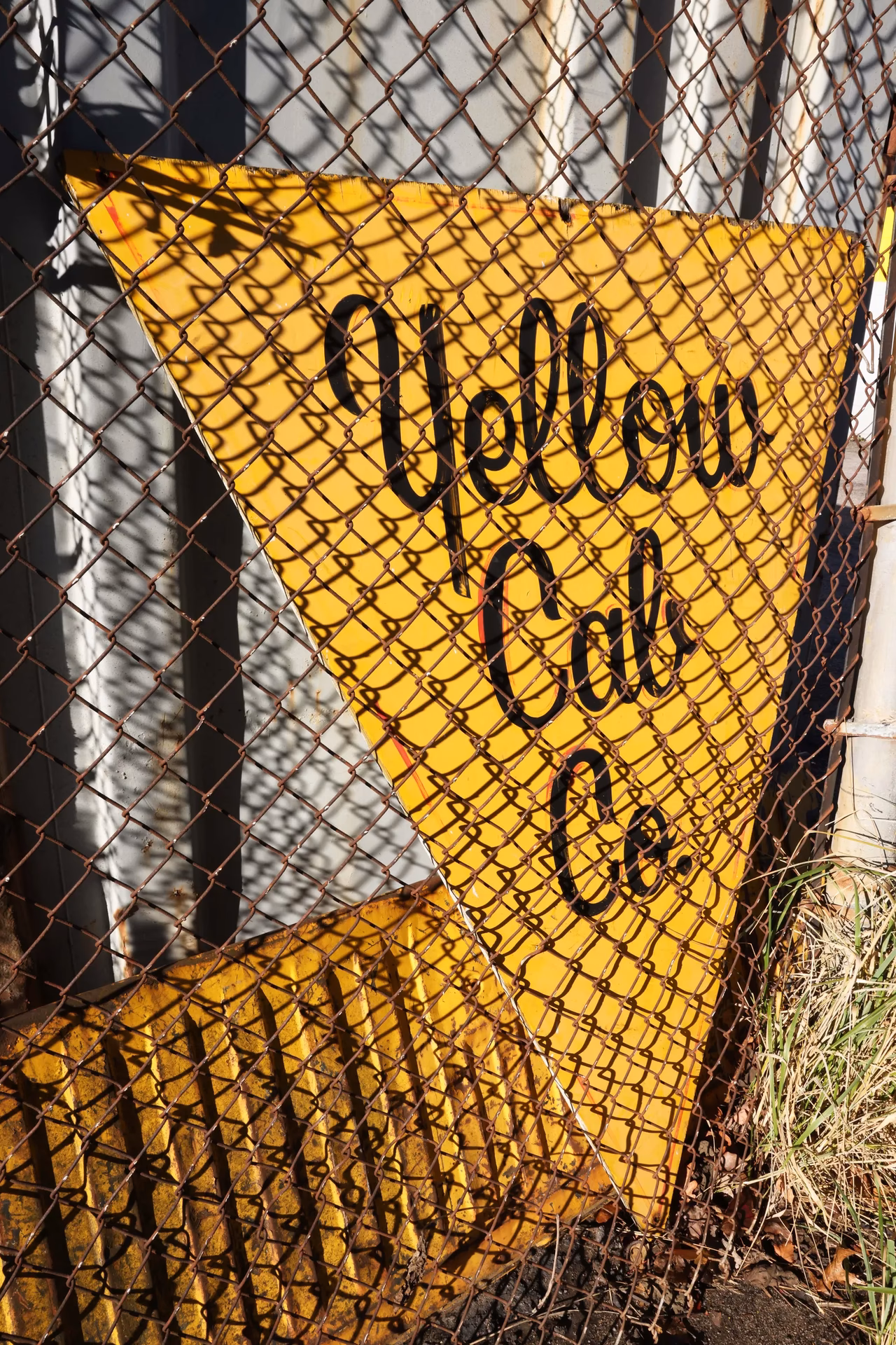 Who is 5 seasons taxi and transportation and livery?