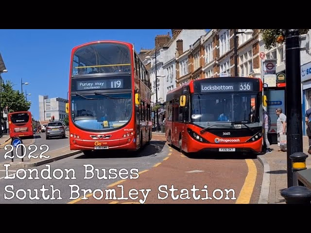Is there a bus from Trafalgar Square to Bromley South?