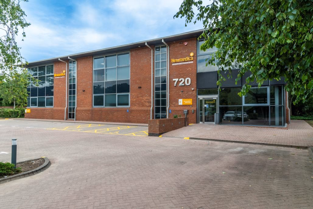 Where can I find a taxi rank in Bristol?