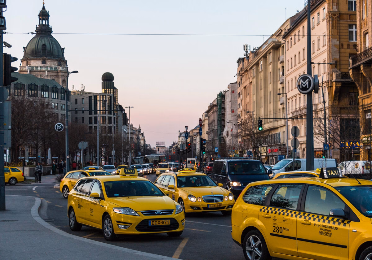 Are taxis in Budapest a scam?