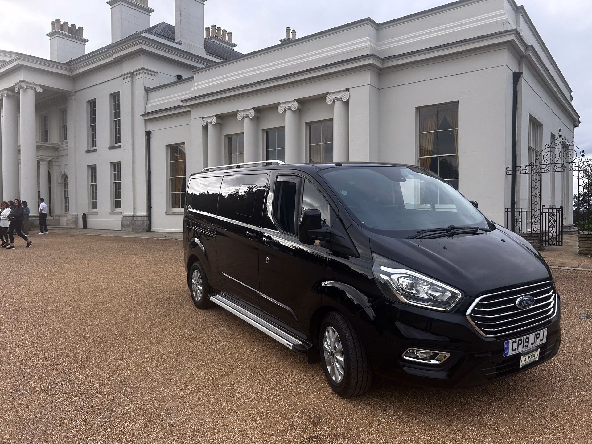 How do I book a cab in Burnham?