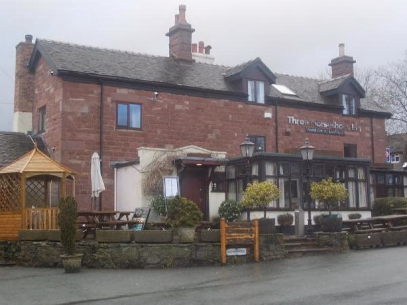 How many stops does the 108 bus (Buxton) have?