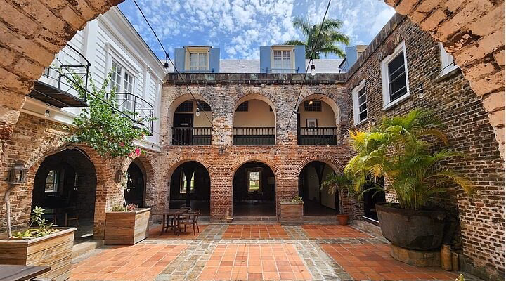 Should I use CJ contract travel services if they sack Lyndon?