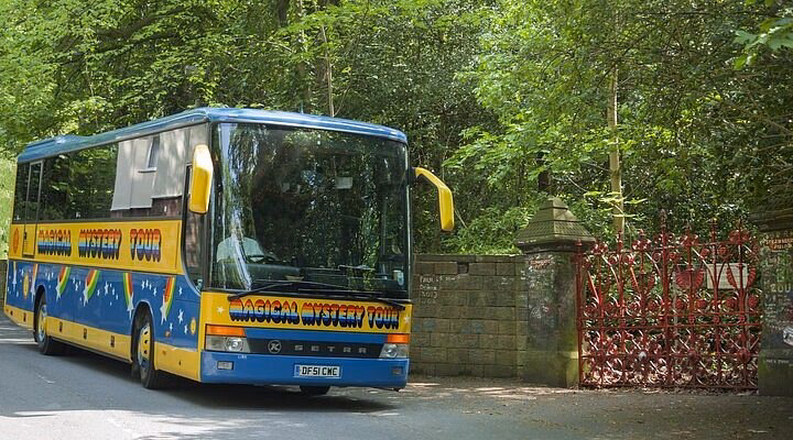 How do I contact cabletaxi?