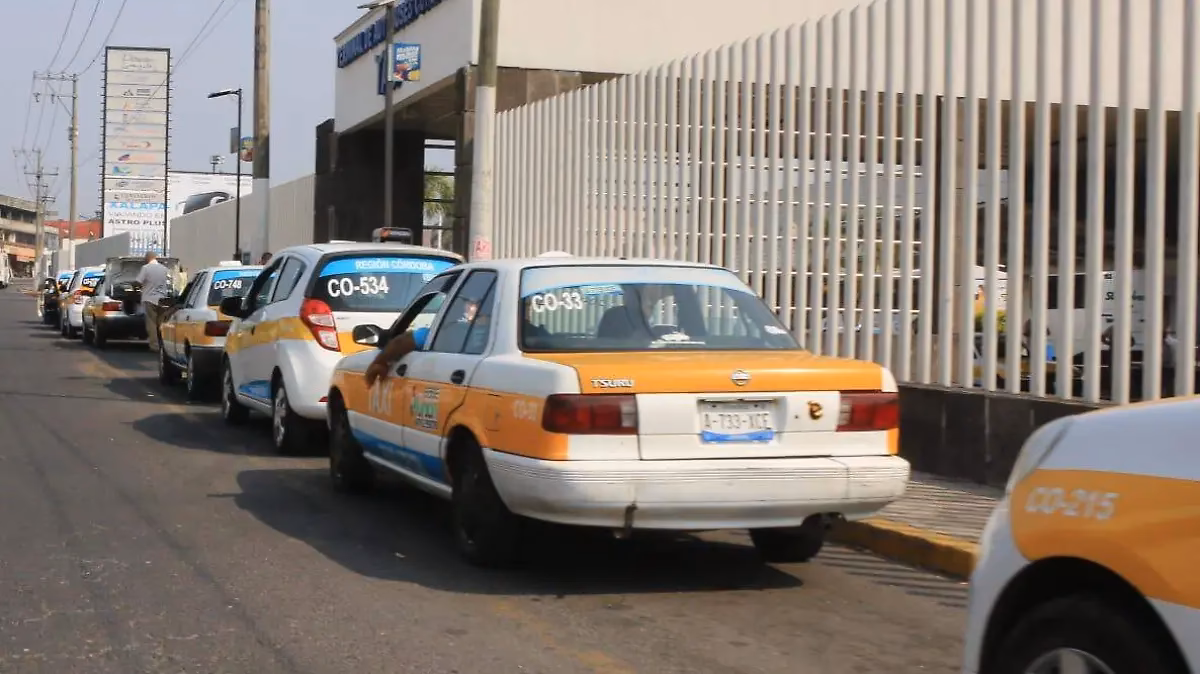 ¿Cuántos taxis hay en Cordoba?