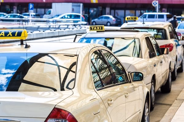 What is the best taxi service in Cambridge?