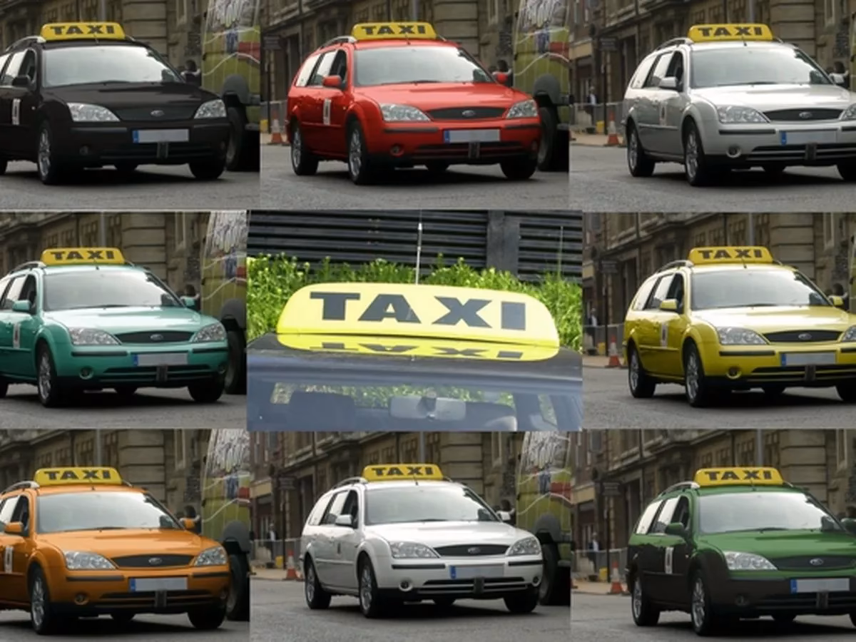 How do I hire a 'Cambridge Hackney Carriage' taxi?
