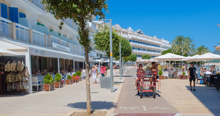 How to get from Palma Airport to Cala Bona?