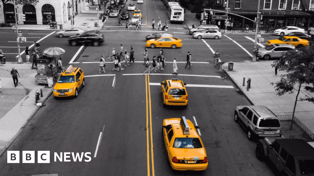 Can you leave the engine running if a car is stationary?