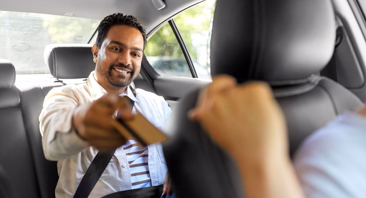 Do taxi drivers accept card payments?