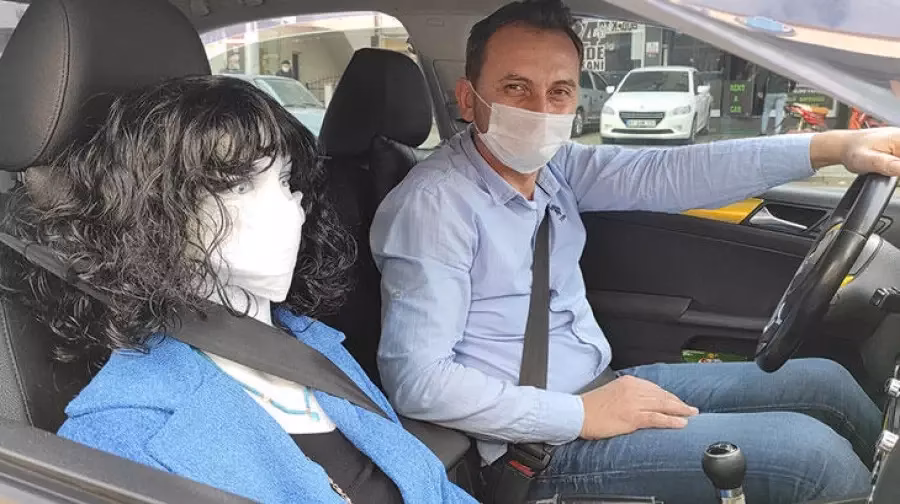 Do you ride in the front seat if you hail a cab?