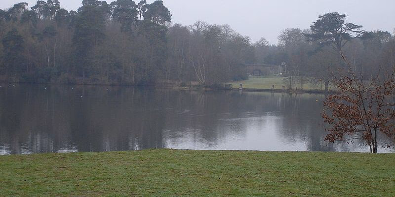 How to get from Virginia Water station to Virginia Water Lake?