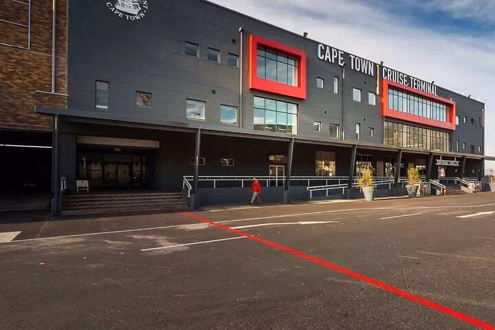 How much is a taxi from Cape Town to CPT airport?