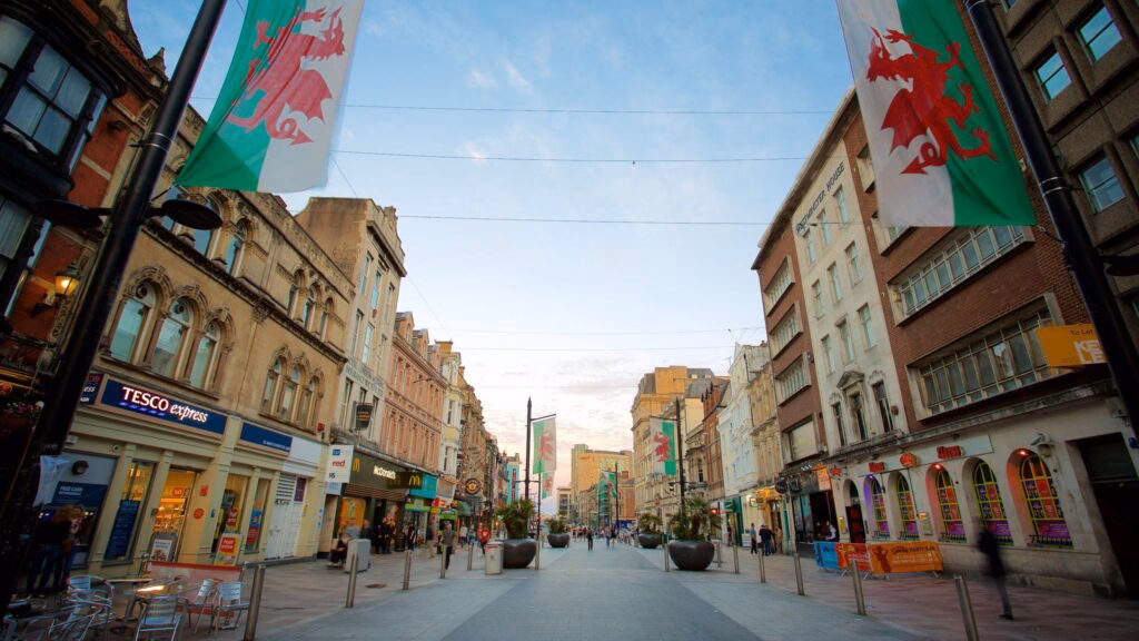 How do I get from Cardiff to Bristol Airport?