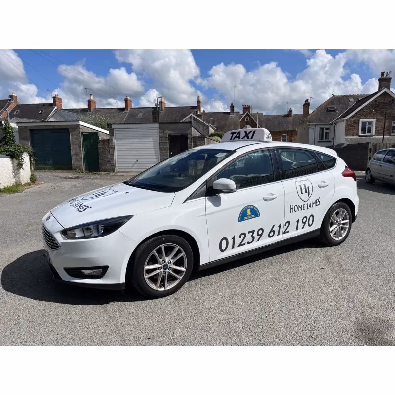 What is there to do in Aberporth?