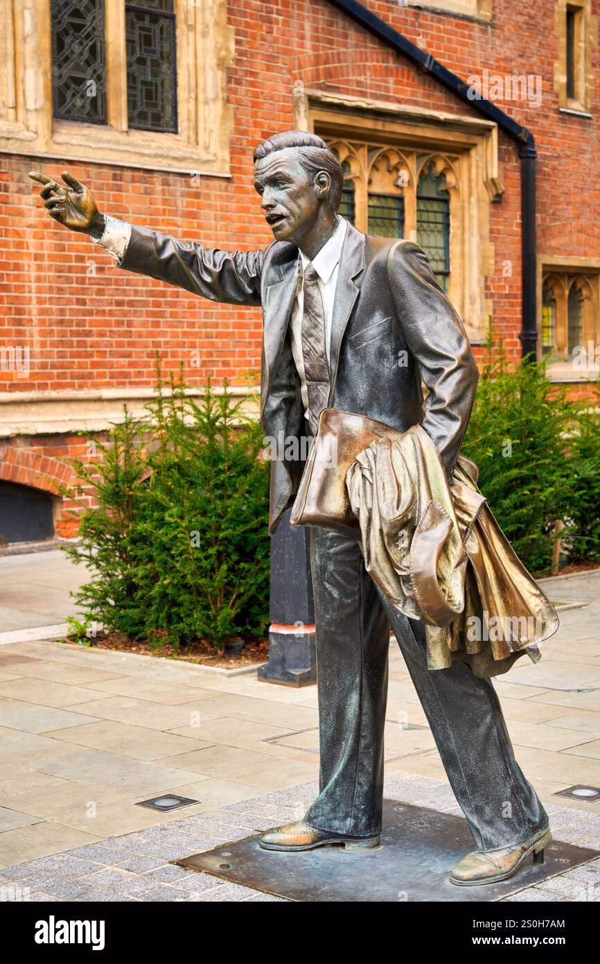 What public art is in the city of London?