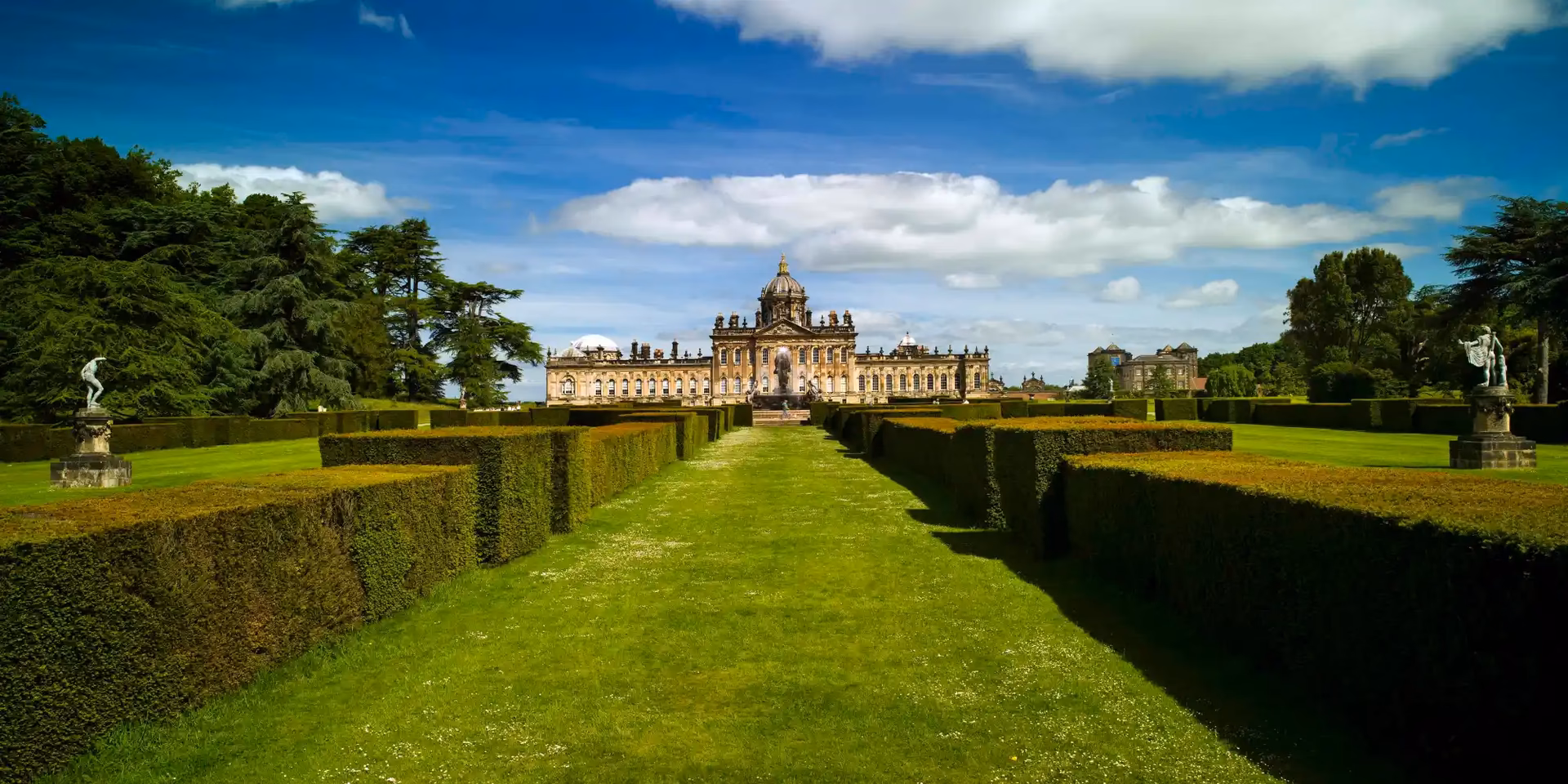 Which train station is closest to Castle Howard?