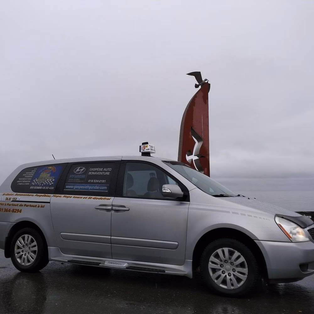 Where is central taxi in Campbellton?