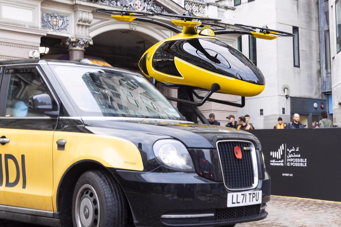 How do I get to Charing Cross Hospital in Hammersmith?