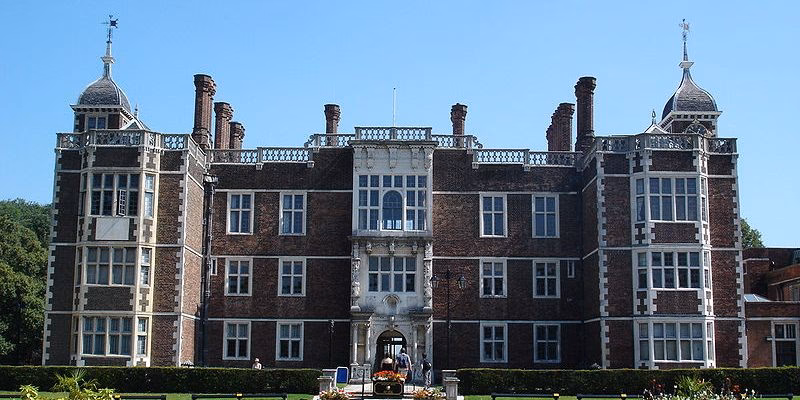 How do I get from Charlton to Greenwich?