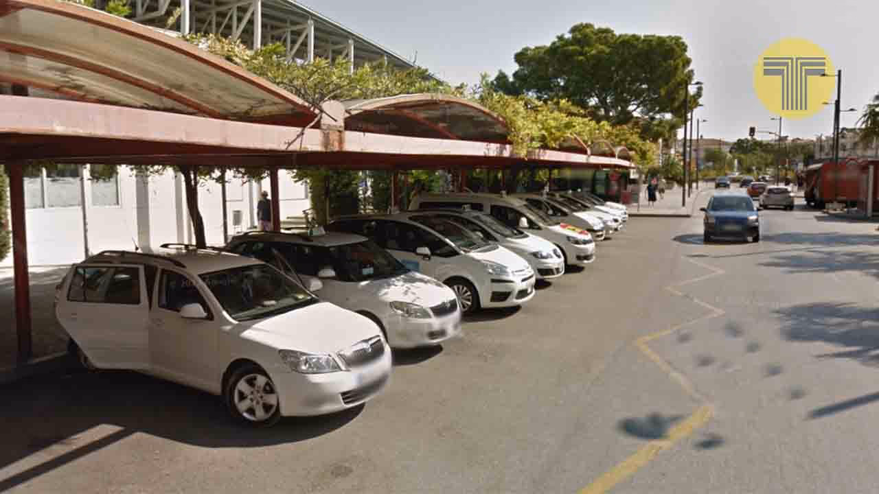 How much does a cab cost in Benalmadena?