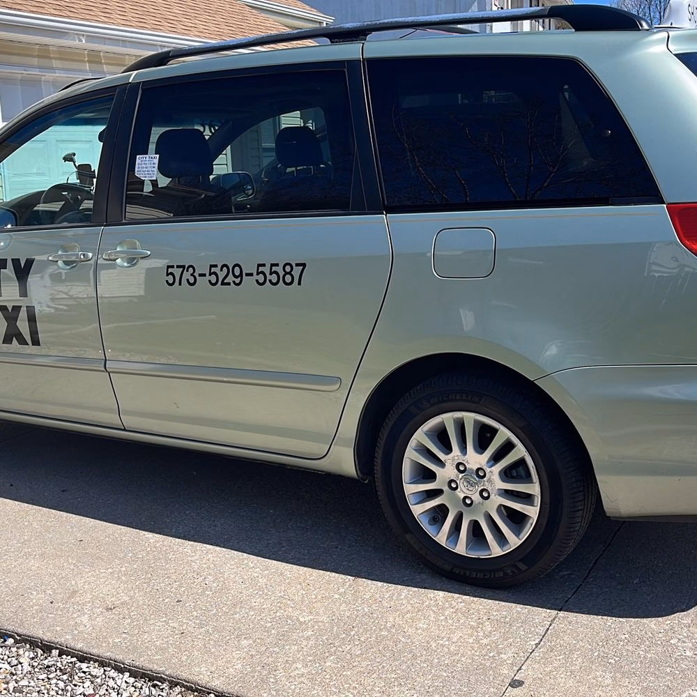 What is the best taxi service in Columbia?
