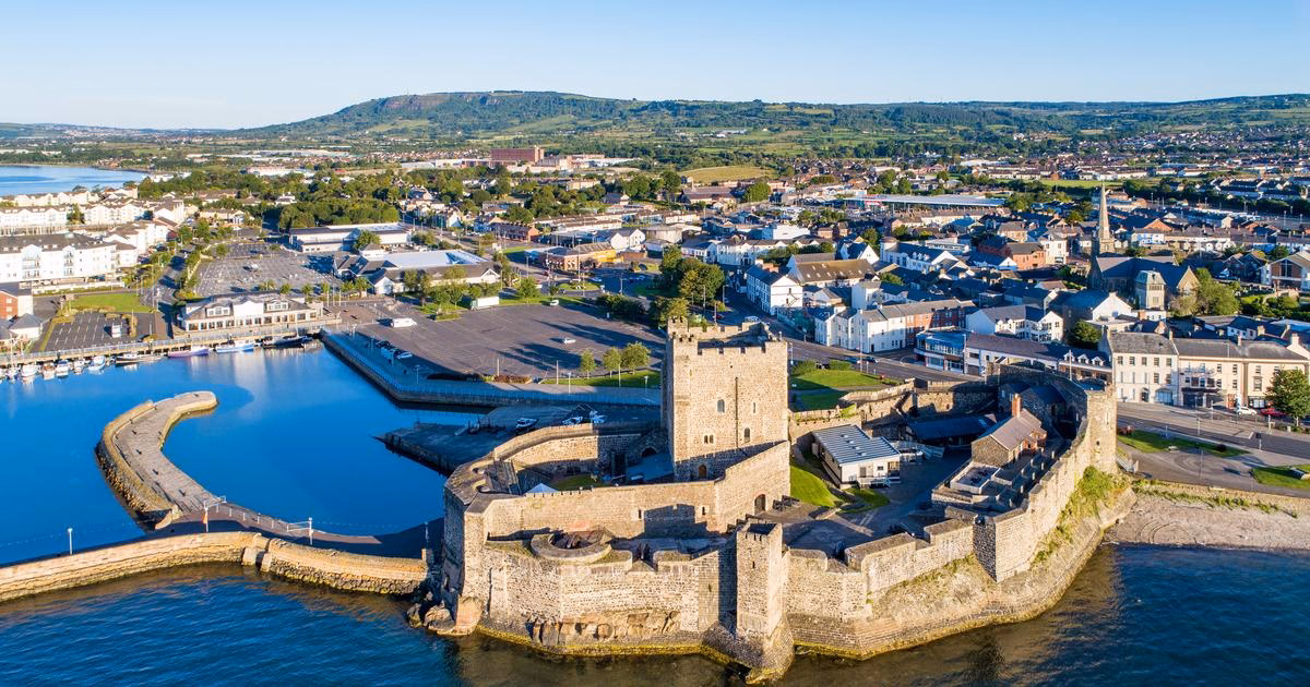 How do I get from Lanyon Place to Carrickfergus?