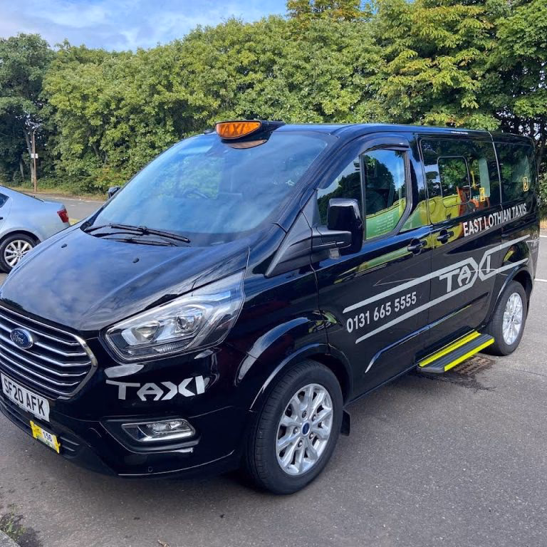 Why should you choose R & J's taxis in Musselburgh?