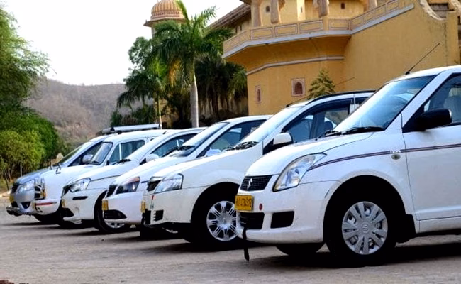 How to book airport cab in Chennai?