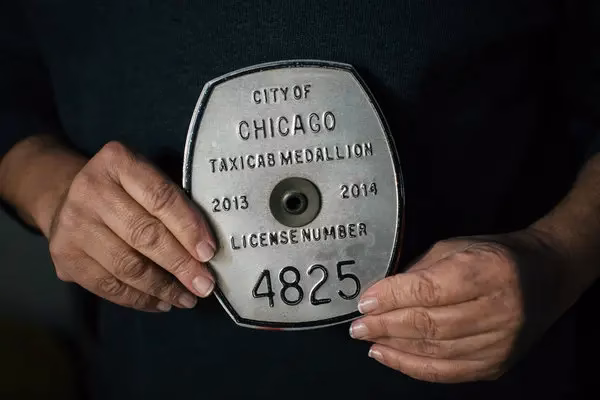 How much does a medallion cost in Chicago?