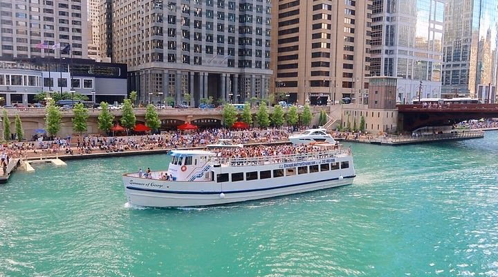 How long does a Chicago water taxi take?