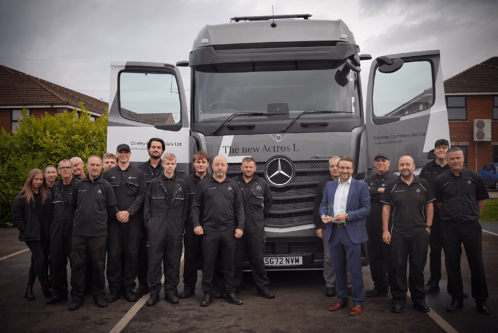 How do I contact Ciceley commercials?